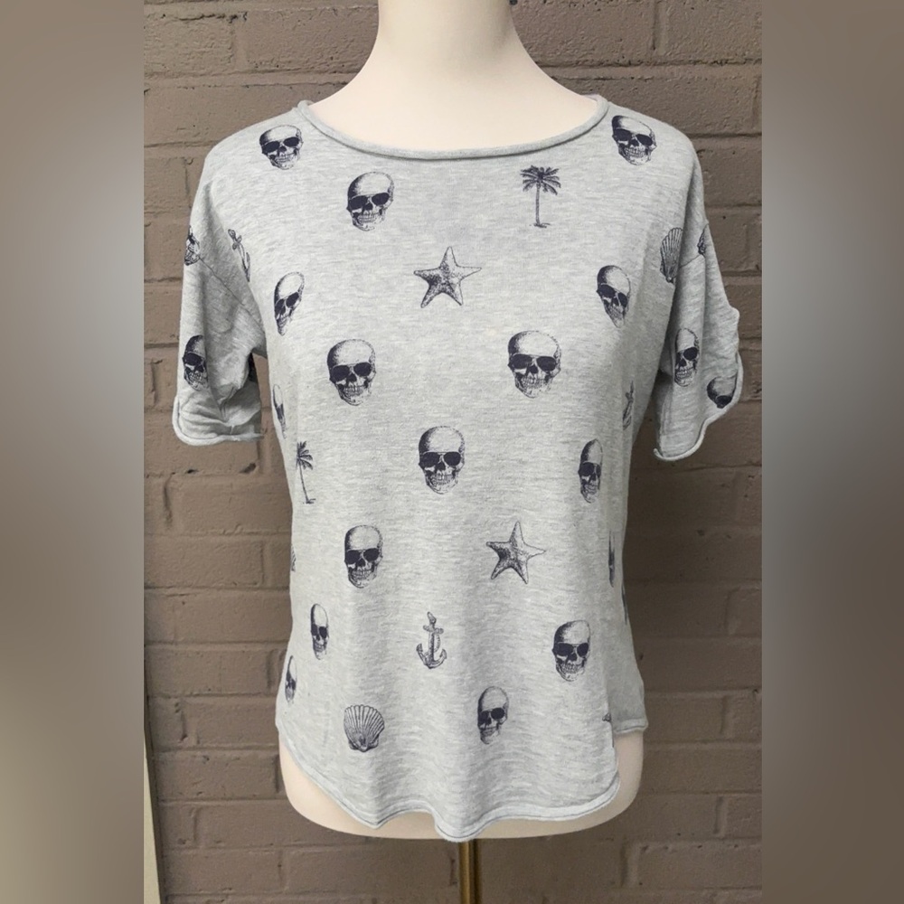 Skull Cashmere Skull , Star ,Anchor & PalmTree print Gray top S
